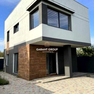 Новий 2-поверховий будинок у приватному секторі — 105 кв.м