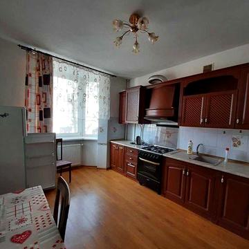 оренда 3 кімн. квартири близько Центру