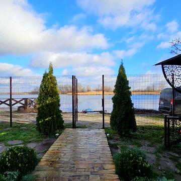 ВИХІД  НА ВЕЛИКУ ВОДУ. Козин. Продаж будинку