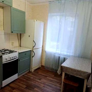 Загорівська вул. (Багговутівська), 12