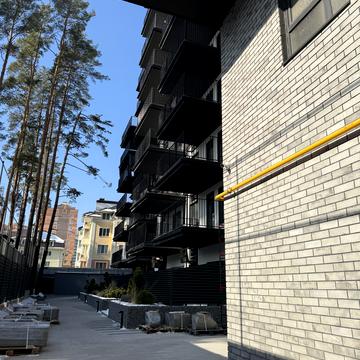 Українська вул., 1-Б/1