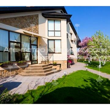 Продаж розкішного дому 450м2 з новим ремонтом - Стоянка, Буча