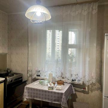 Продаж 3-х кімнатної квартири, Київ, Ревуцького 7а