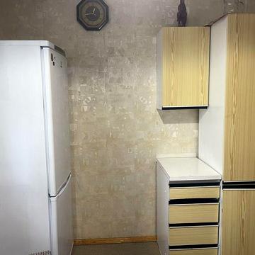 Продаж 3-х кімнатної квартири, Київ, Ревуцького 7а