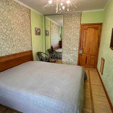 Перемоги просп., 75б