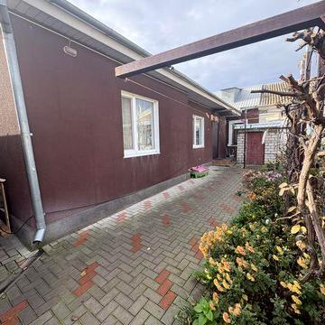 Продаж будинку в Цетрі р-н БСМП лікарні