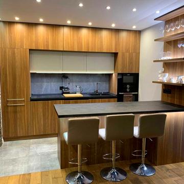 3х кімн. к метро Лівобережна Русанівська Гавань, Микільсько Слобідська