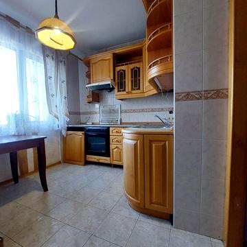 Академіка Глушкова просп., 35