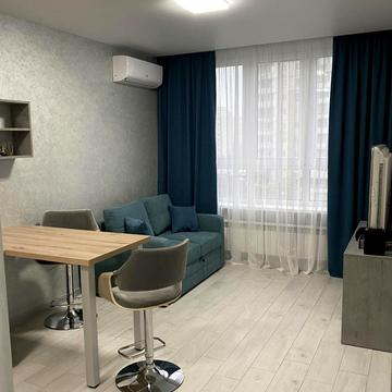 Драгоманова вул., 10