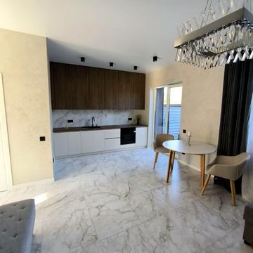 Свято-Покровська вул. (Леніна)