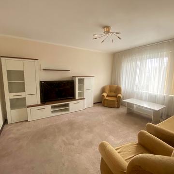 Лесі Українки бульв., 24