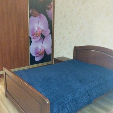 Літературна вул., 12а, к.1