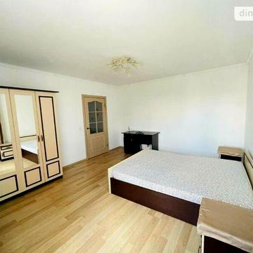 Довгострокова оренда 1к Квартира Євгена Коновальця вулиця ЖК ул. Коновальца, 9