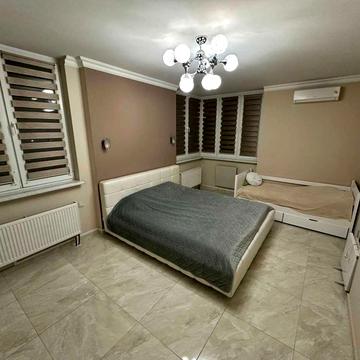 Лобачевського пров., 7