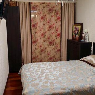 Продаж 4-х кімнат. квартири з ремонтом. Центр міста