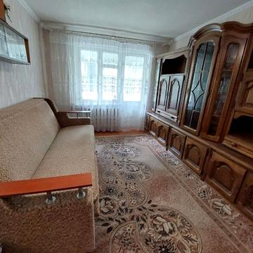 Академіка Янгеля вул., 1