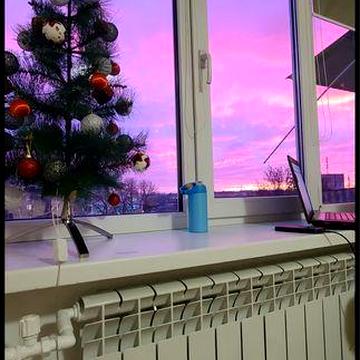 Здам 2 кім кв 40м2 в центрі дуже тепла! Меблі з усіма зручностями