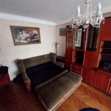 Актуально !Сдам 2 х кімнатну метро Лівобережна,вул.Флоренції 10 А