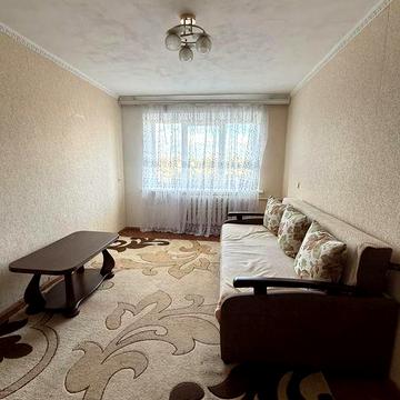 Продаж 2-х кімнатна по Станіслава Прощенка