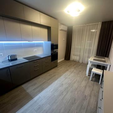 Каховська вул., 62-А