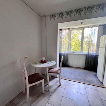 Продаю 1 кім перепланування