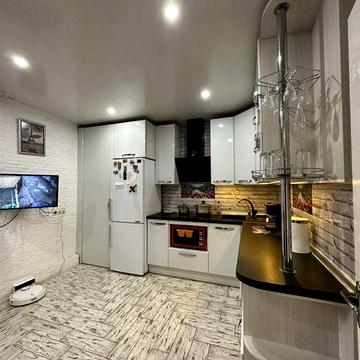 Аренда дома на Правом Берегу / Свет есть всегда !