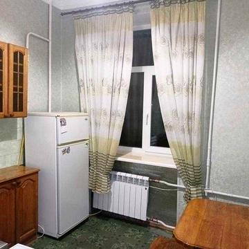 Здам в оренду обладнану всім необхідним 1-кімн квартиру в центрі.