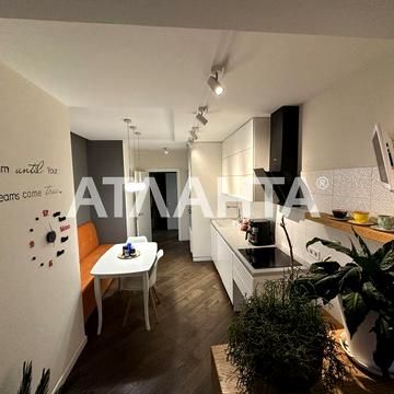 Продаємо 2х.к ГЕНЕРАТОР ЖК Міністерський