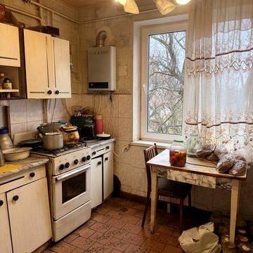 Продам або поміняю 2х комн кв з індивід.опаленн і газ. Колонкою