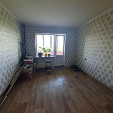 Продаж 3 к квартири з квадратним холом