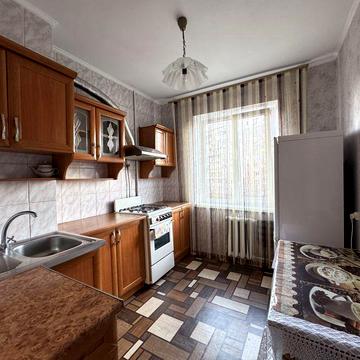 Здам в оренду 2-кім квартиру в центрі міста