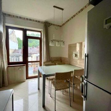 Здам в оренду трикімнатну квартиру, вул. Зарицьких