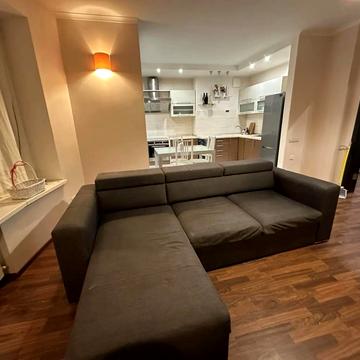 Дніпровська набережна вул., 26-А