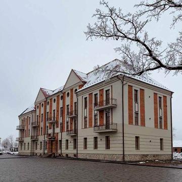 Продаж двокімнатної квартири у зданому будинку, розтермінування ЖК Австрійський