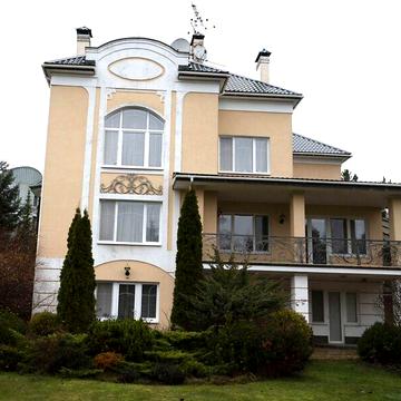 Продаж 5к Дім Верхній Вал вулиця