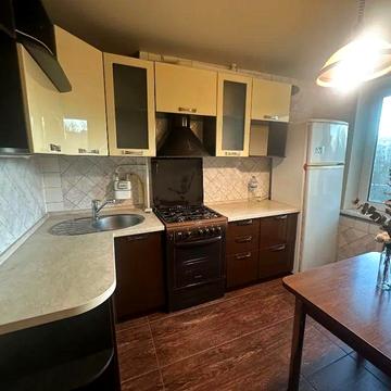 В Продаже 3к. кв. на Левобережный 2 (левобережный 3, Слобожанский пр.)