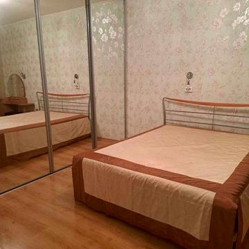 Оренда 4 к.квартири,ремонт,вул.Драгоманова 8А.ЗАВЖДИ Є СВІТЛО!