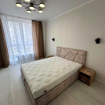 Ревуцького вул., 40-Б