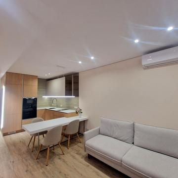 Васильківська вул., 1