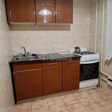 Академіка Павлова вул., 146а