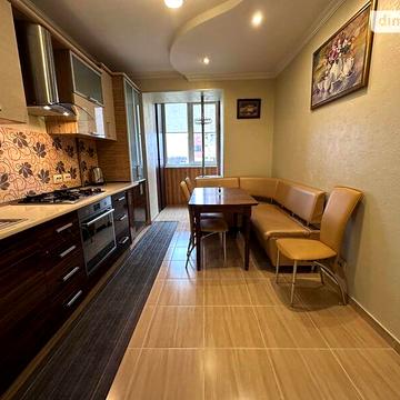 Продаж 2к Квартира Угорницька вулиця