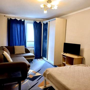 Саксаганського вул., 54/56