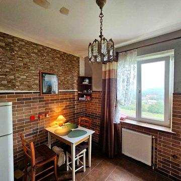 3кім квартира по вул.Леонтовича в м.Коломия