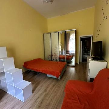 Старопортофранківська вул., 6