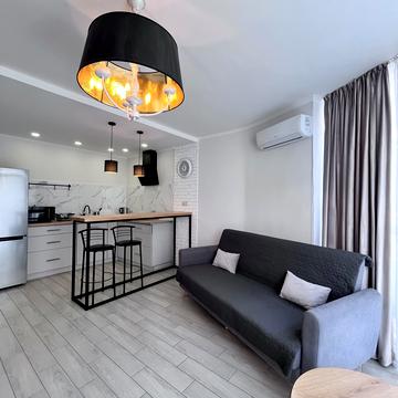 Володимира Великого вул., 9