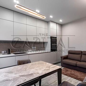 Саперне Поле вул., 5