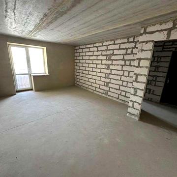 Сади 3  , 1к квартира в цегляній новобудові 44 м2 + велика кладовка