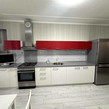 Сдам просторную квартиру в ЖК Академгородок, с АГВ, есть инвертор.