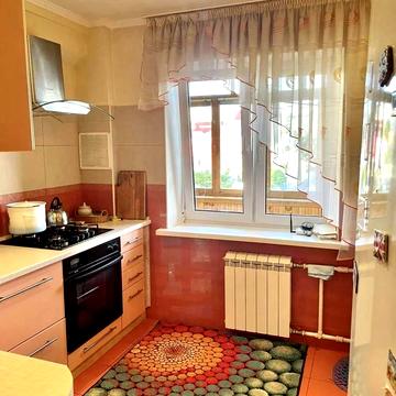 Оболонський просп., 51/30