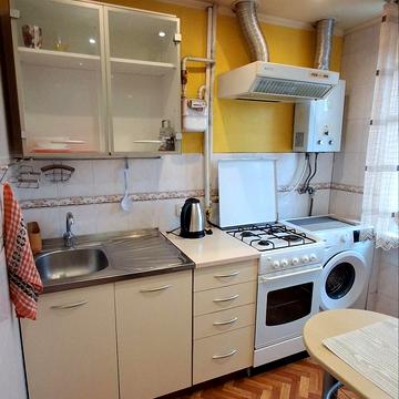 Олександра Поля просп. (Кірова), 115